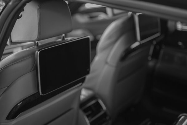 Car_15 BMW 750 series